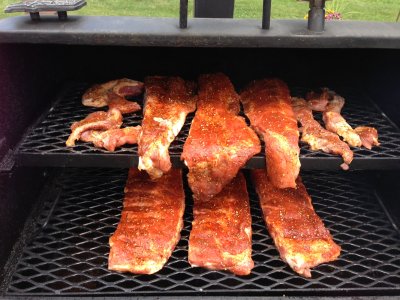 Ribs on Tejas Smoker.JPG